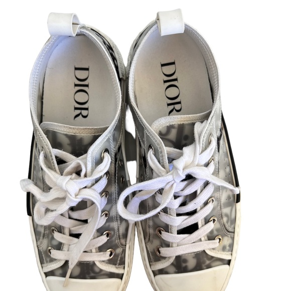 Dior Men’s Sneaker White/Blk B23 LOW-TOP SNEAKER
Dior Oblique Canvas. Si… - Picture 10 of 15